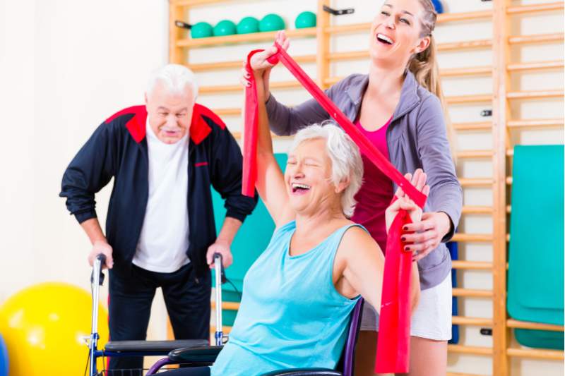 Ćwiczenia fizyczne osób starszych