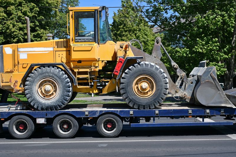 Holowanie maszyn budowlanych